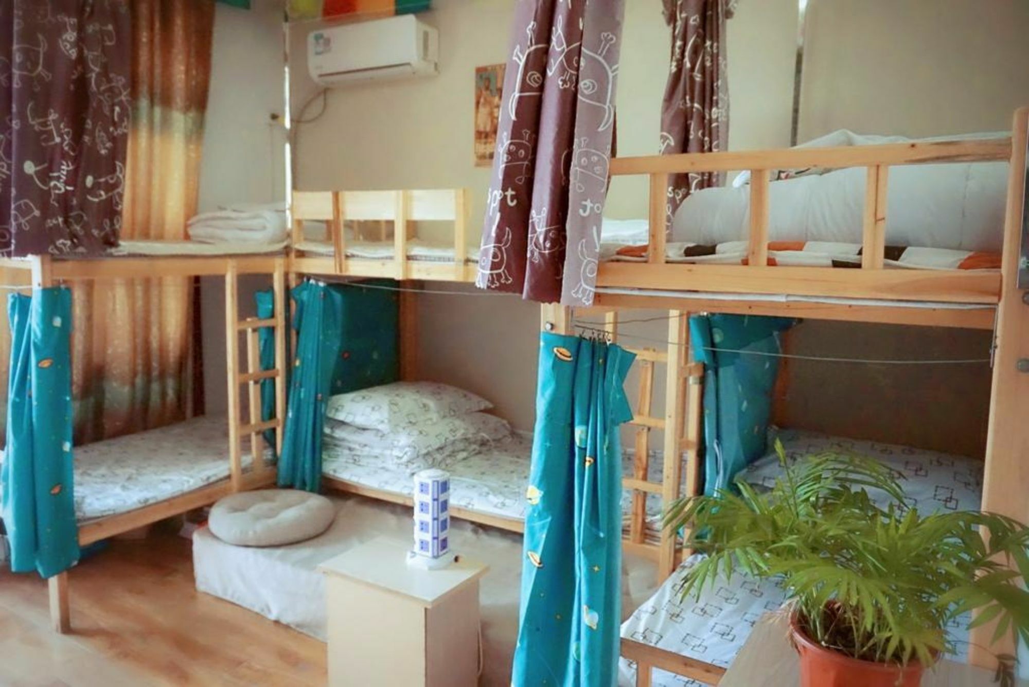 Huanlesong Youth Hostel Wuhan Luaran gambar