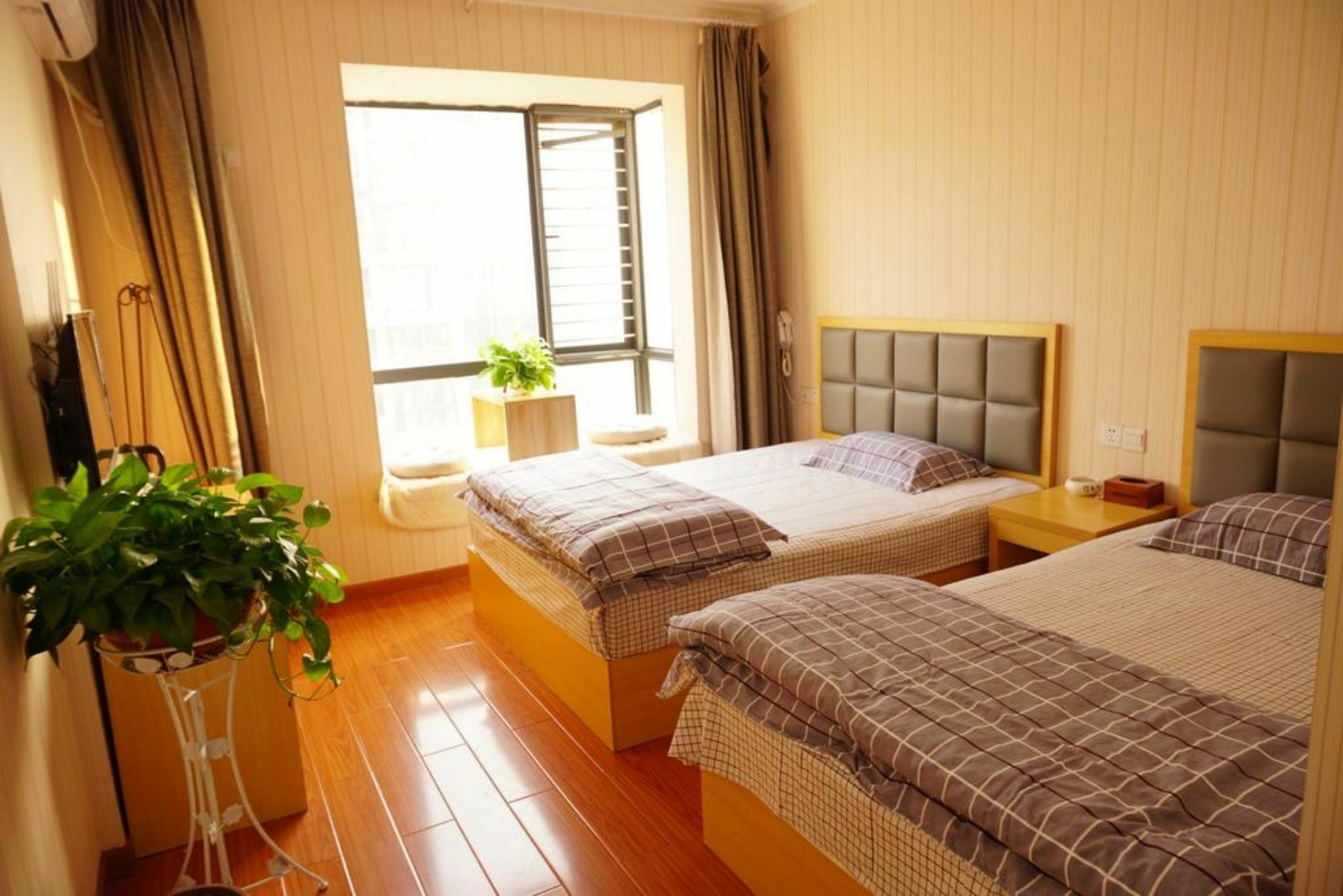 Huanlesong Youth Hostel Wuhan Luaran gambar